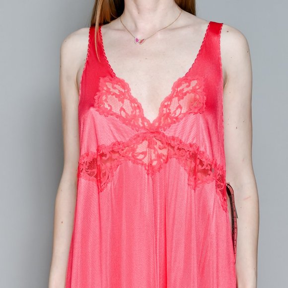 698. VINTAGE Maidenform Pink Lace Trim Maxi Gown NWT M - Picture 2 of 7